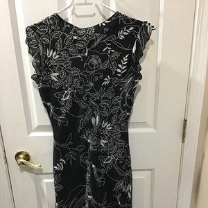 black and white flower pattern dress